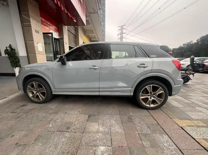 AUDI Q2L 2022 Model 35 TFSI Fashion Dynamic Model – фото 3