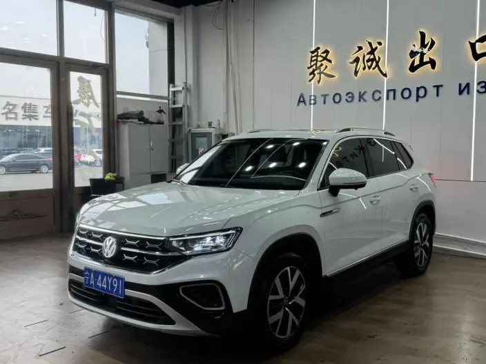 Volkswagen Tayron 2023 Model 280TSI 2WD Luxury Plus Advanced version – фото 1