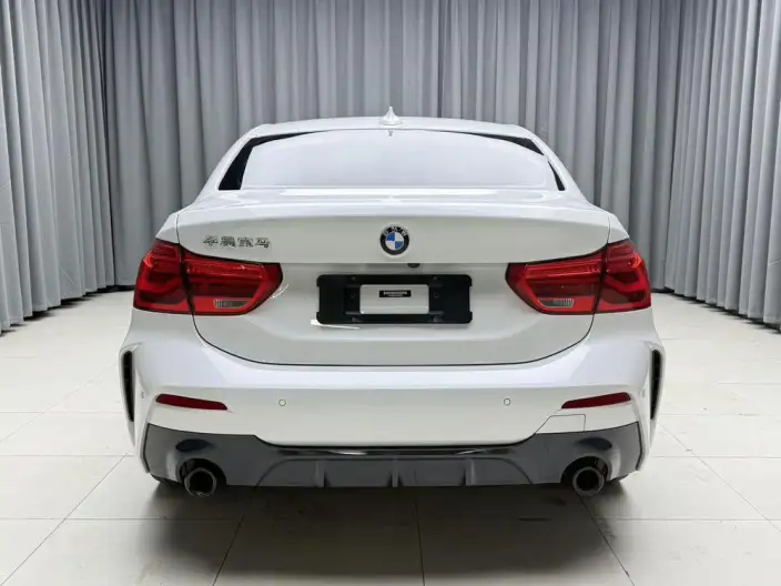 BMW 1 Series 2021 Model 120i M Sports Night Edition – фото 5