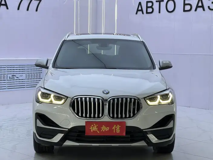 BMW X1 2022 Model sDrive20Li Fashion Model – фото 2