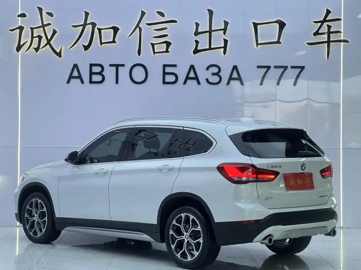 BMW X1 2022 Model sDrive20Li Fashion Model – фото 4