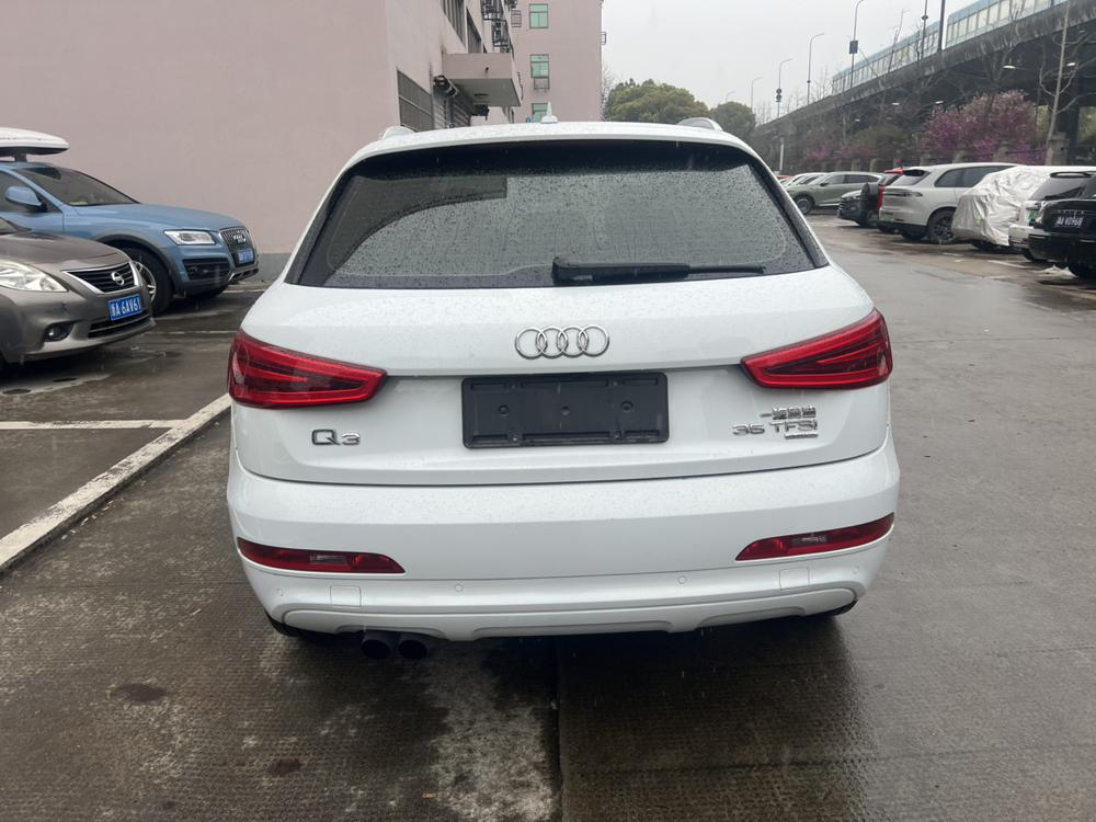 AUDI Q3 2015 модификация 35 TFSI quattro Million Memorial Lexiang – фото 3