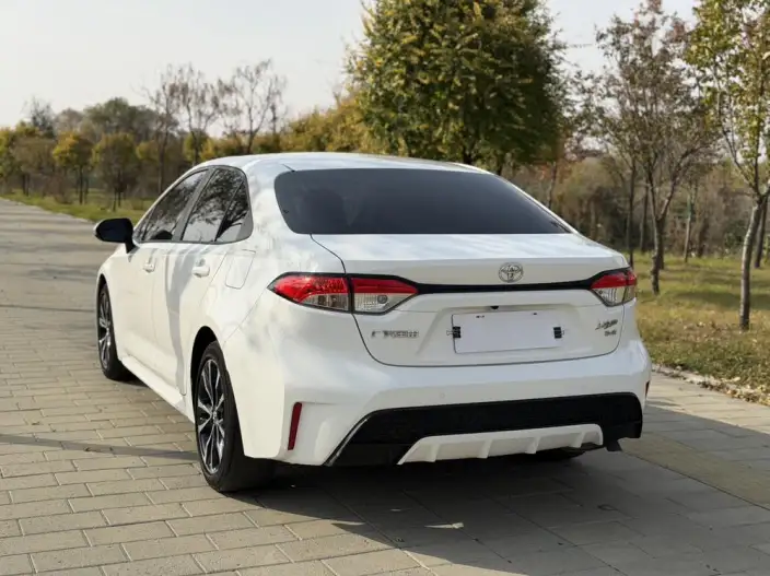 Toyota Levin 2022 Model 185T CVT Sports Edition – фото 4