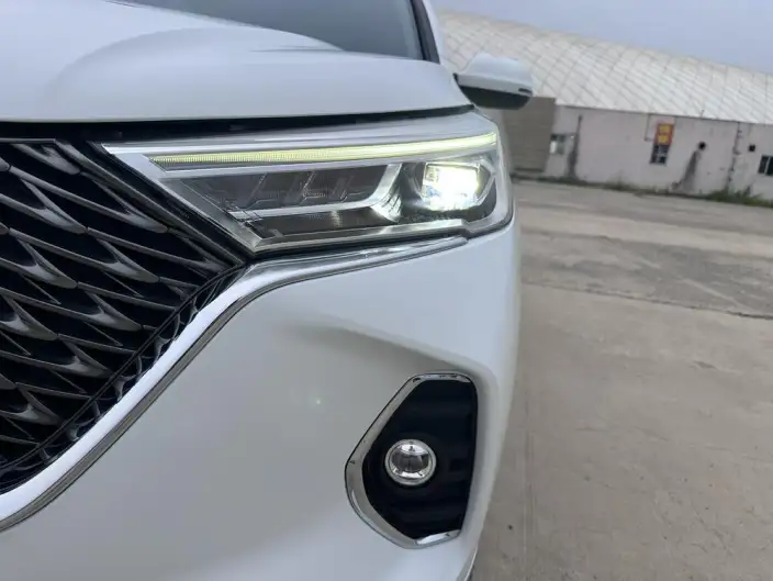 Haval M6 2021 Model PLUS 1.5T DCT Luxury Smart Connect Model – фото 7