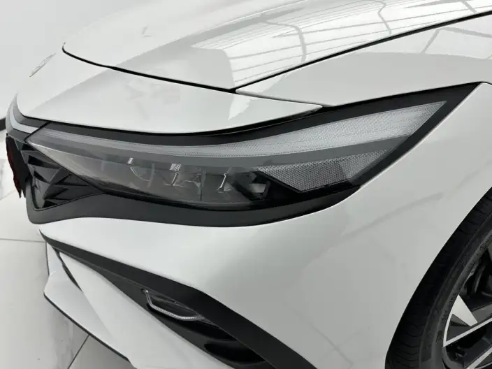 Hyundai Ioniq 2023 Model 1.5L CVT GLX Elite Edition – фото 7