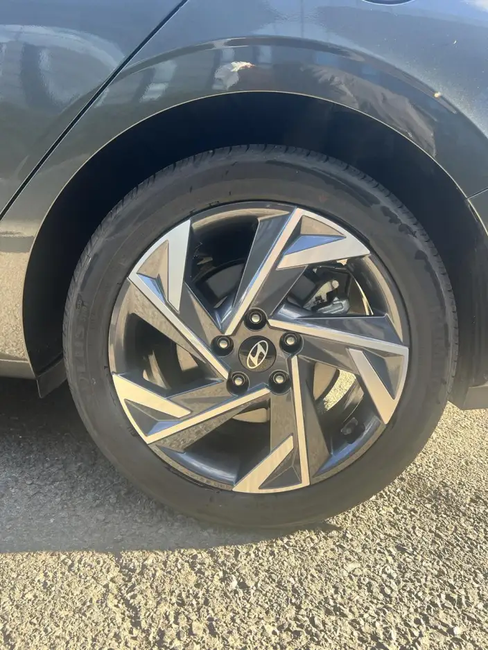 Hyundai Ioniq 2023 Model 1.5L CVT GLX Elite Edition – фото 9