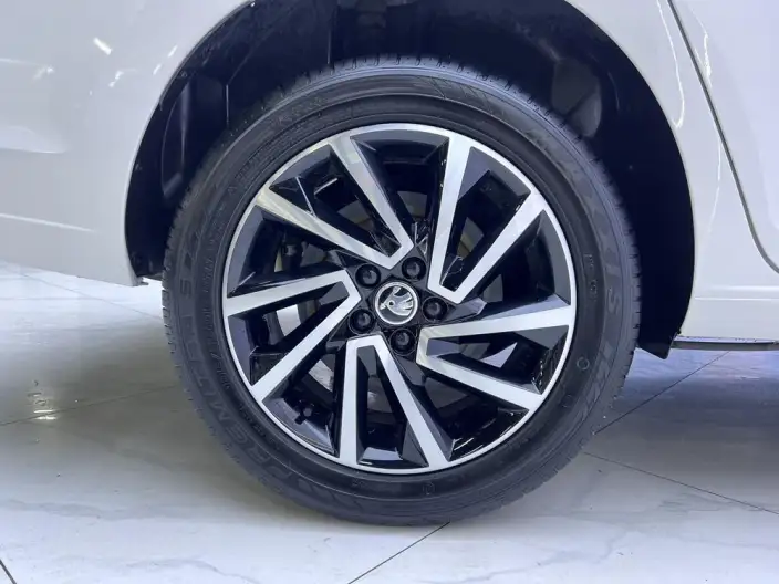 Skoda Rapid 2022 Model 1.5L Automatic Comfort Edition – фото 7