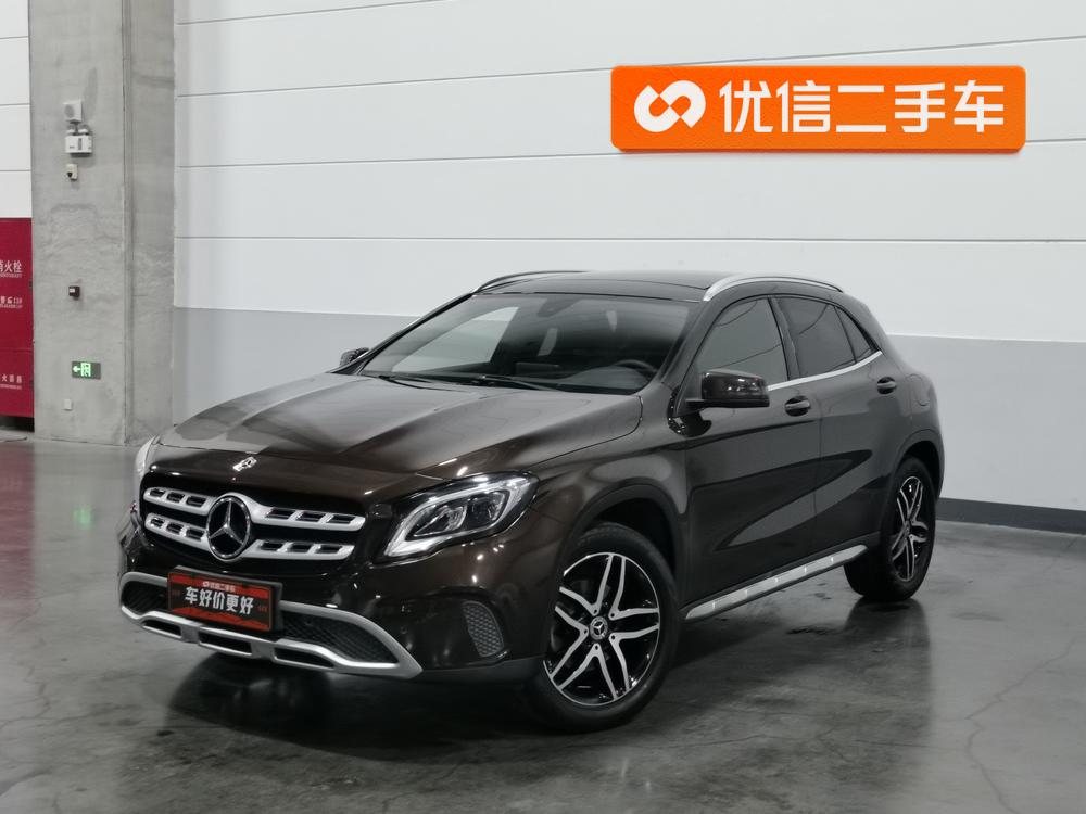Mercedes-Benz GLA 2017 GLA 200 Style – фото 1