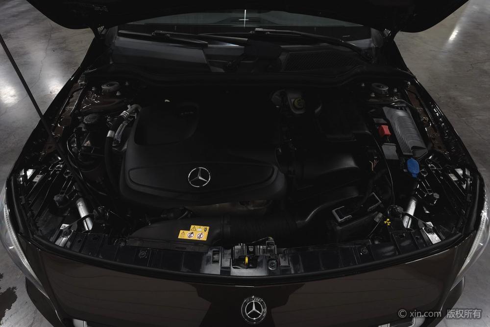 Mercedes-Benz GLA 2017 GLA 200 Style – фото 5