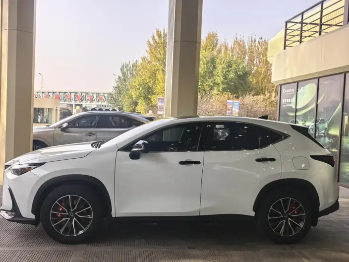 Lexus NX 2025 Model 350h Qian Drive JOY – фото 3