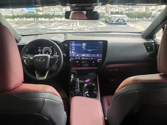 Lexus NX 2025 Model 350h Qian Drive JOY – фото 8