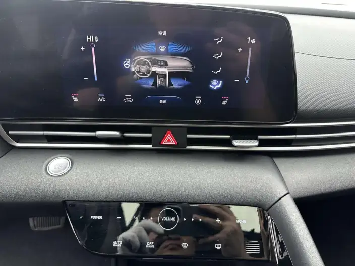 Hyundai Ioniq 2022 Model 1.5L CVT LUX Premium Edition – фото 8
