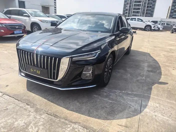 Hongqi H5 2023 Model 2.0T Automatic Flag Enjoy Edition