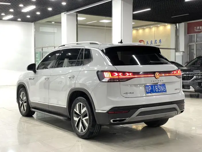 Volkswagen Tayron 2023 Model 280TSI 2WD Luxury Plus Advanced version – фото 4