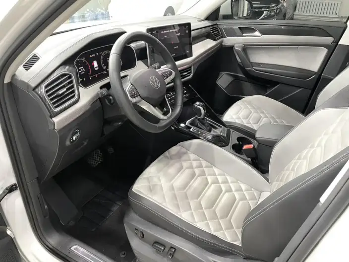 Volkswagen Tayron 2023 Model 280TSI 2WD Luxury Plus Advanced version – фото 10