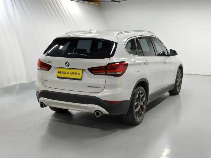 BMW X1 2022 Model sDrive25Li Leading Model – фото 7