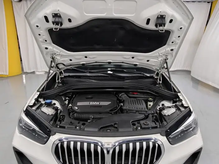BMW X1 2022 Model sDrive25Li Leading Model – фото 10