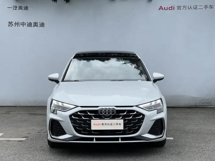Audi A3 2025 Model A3L Limousine 35 TFSI Continental Flying Spur Exclusive Model – фото 2