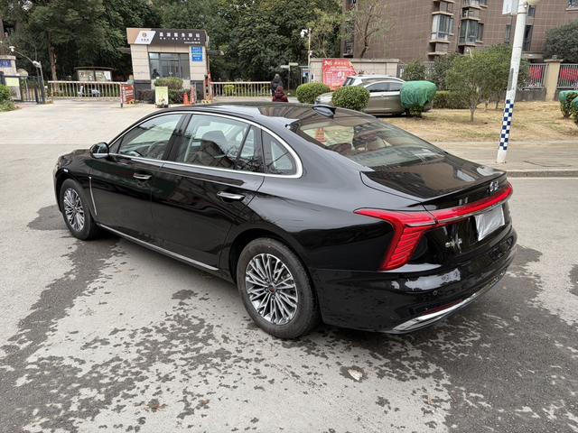 Hongqi H5 2023 1.5T DCT Smart Connect Flag Joy – фото 12