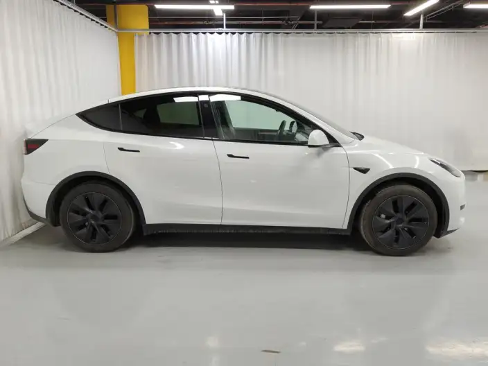 Model Y 2024 Model Rear-wheel drive version – фото 8