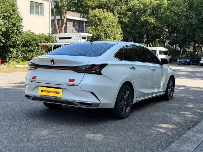 Ruicheng Plus 2023 Model 1.5T DCT Luxury Model – фото 6