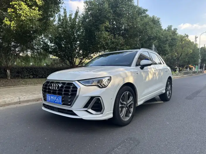 AUDI Q3 2022 Model 40 TFSI Fashion Dynamic Model – фото 1