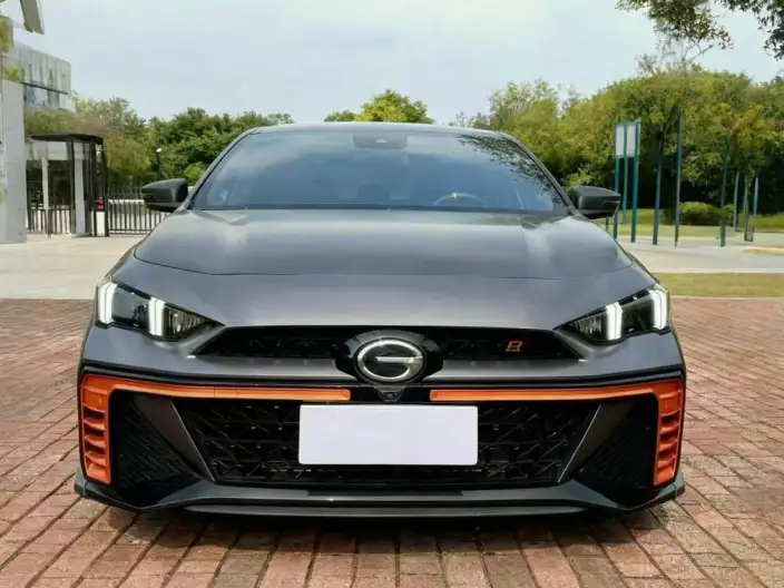 Emzoom 2022 Model 270T J16 R-Style Track Edition