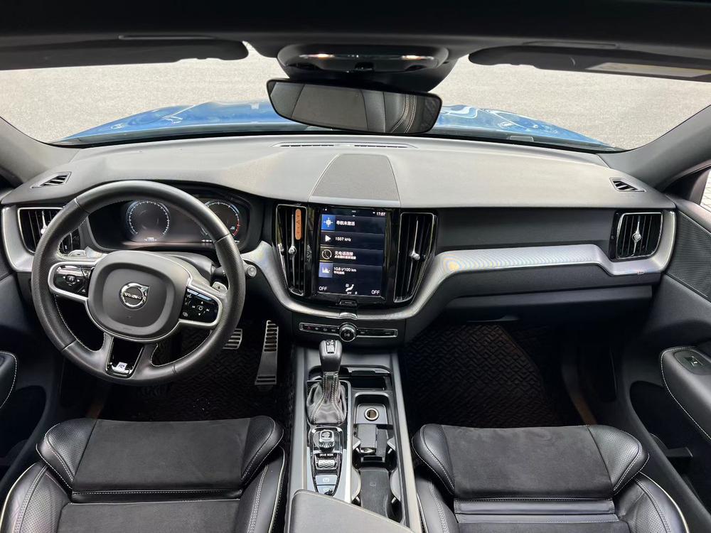 Volvo XC60 2019 T5 4WD Smart Far Sport China V I – фото 7