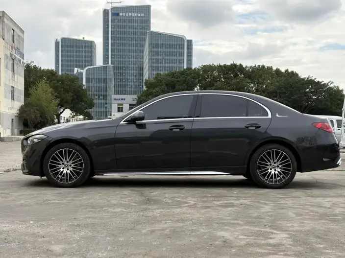 Mercedes-Benz C-Class 2024 Model Facelift C 260 L Sports Edition – фото 4