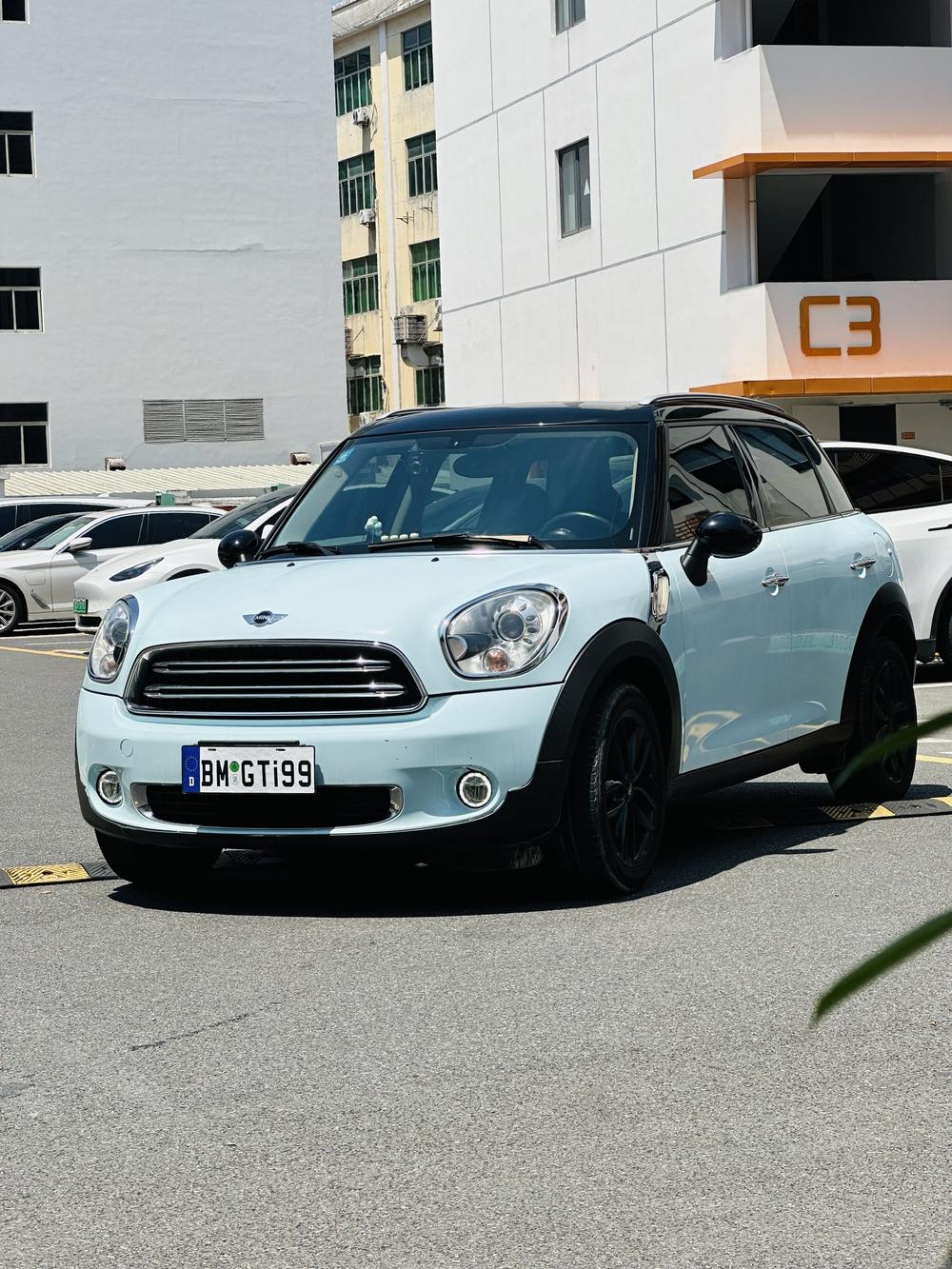Mini Countryman 2014 модификация 1.6L COOPER Excitement – фото 1