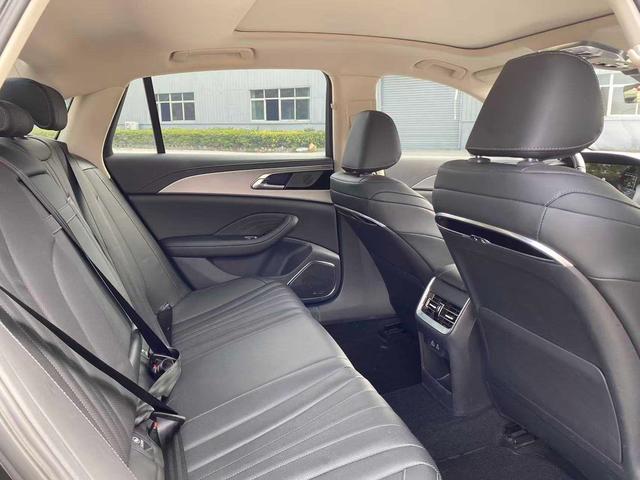 Hongqi H5 2023 2.0T Automatic Connected Qixiang – фото 4