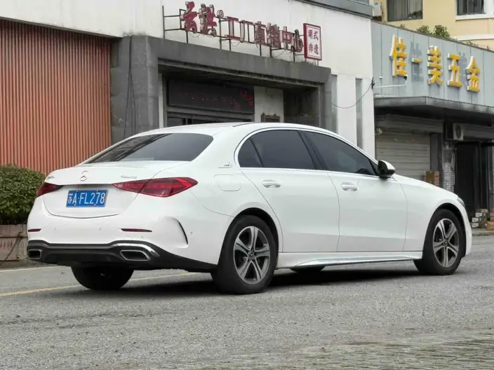Mercedes-Benz C-Class 2022 Model C 200 L Sports Edition – фото 5