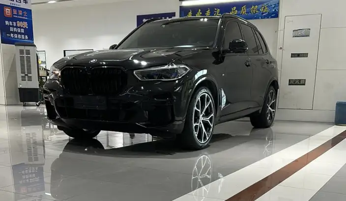 BMW X5 Imported 2022 Model xDrive40i Exclusive Model M Sports Set – фото 1