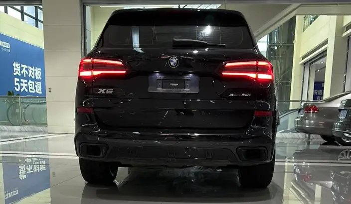 BMW X5 Imported 2022 Model xDrive40i Exclusive Model M Sports Set – фото 4
