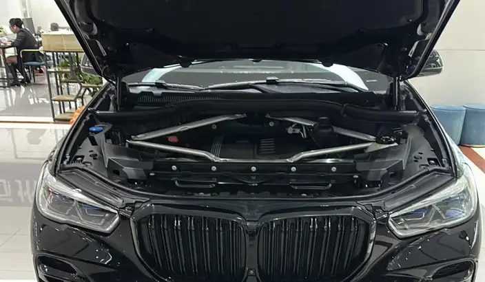 BMW X5 Imported 2022 Model xDrive40i Exclusive Model M Sports Set – фото 5