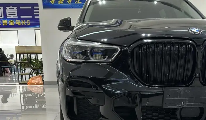 BMW X5 Imported 2022 Model xDrive40i Exclusive Model M Sports Set – фото 8