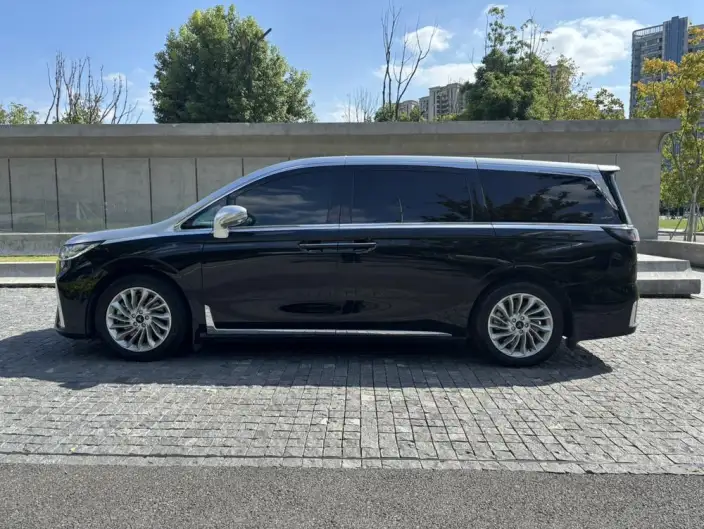 VOYAH Dreamer PHEV 2024 Model Ultra-long Endurance Premium Edition – фото 4