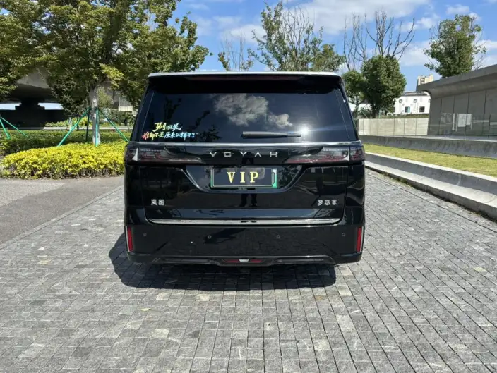 VOYAH Dreamer PHEV 2024 Model Ultra-long Endurance Premium Edition – фото 6
