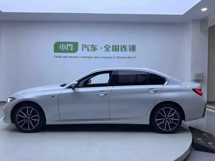 BMW 3 Series 2023 Model 320Li M Sports Set – фото 4