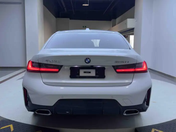 BMW 3 Series 2023 Model 320Li M Sports Set – фото 6