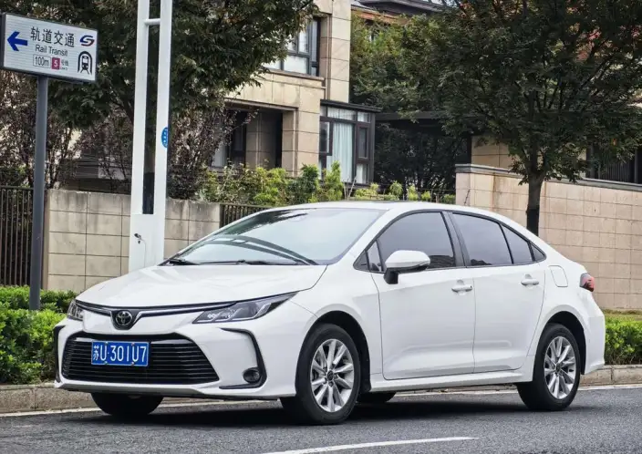 Toyota Corolla 2023 Model 1.2T S-CVT Elite Edition – фото 7