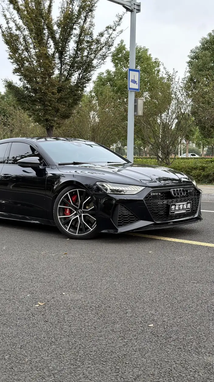 Audi A7 2022 Model 55 TFSI quattro Exclusive Model – фото 7