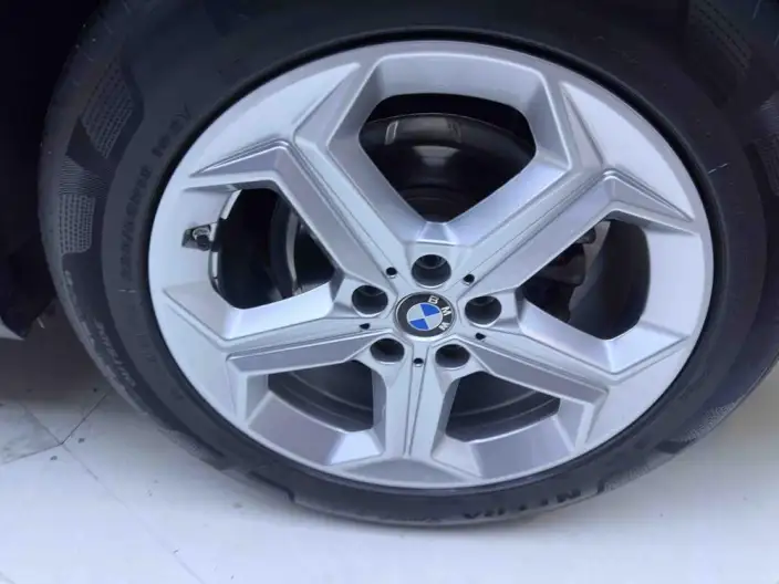 BMW X1 2023 Model sDrive20Li X Design Set – фото 8