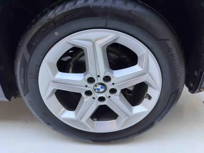 BMW X1 2023 Model sDrive20Li X Design Set – фото 8