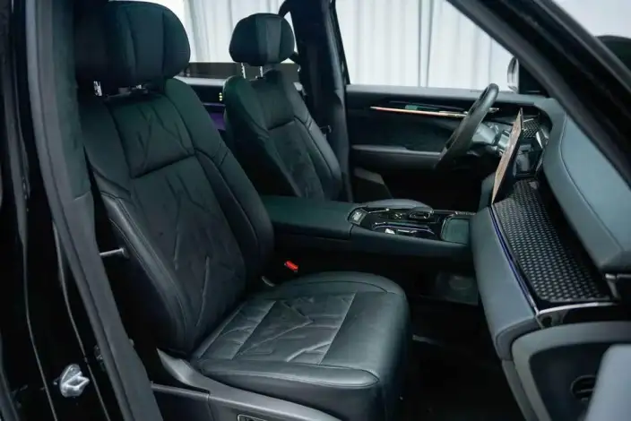 ZEEKR 009 2024 Model VI seat Executive Edition 4WD 108kWh – фото 6