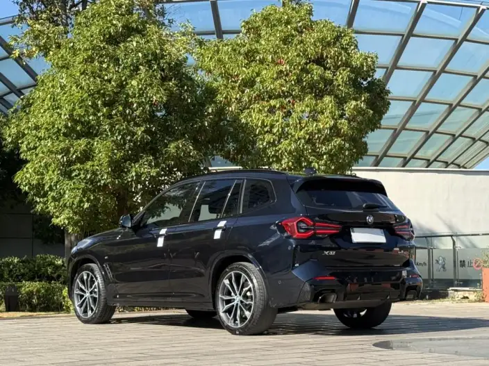 BMW X3 2022 Model xDrive30i Leading Model M Night Set – фото 5