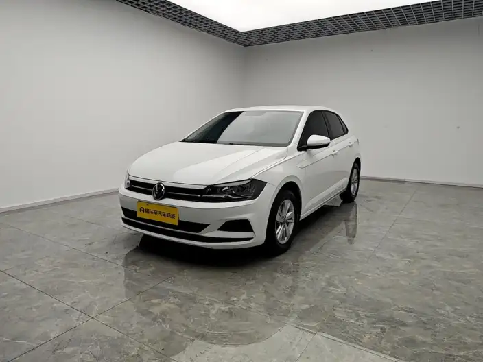 Polo 2023 Model Facelift Plus 1.5L Automatic Indulge in Music Letterpress – фото 1