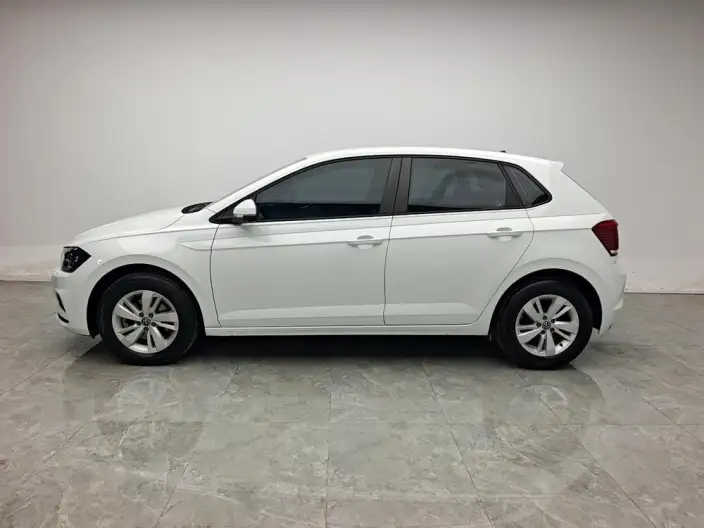 Polo 2023 Model Facelift Plus 1.5L Automatic Indulge in Music Letterpress – фото 4