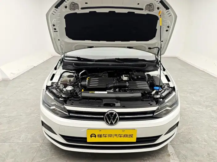 Polo 2023 Model Facelift Plus 1.5L Automatic Indulge in Music Letterpress – фото 10