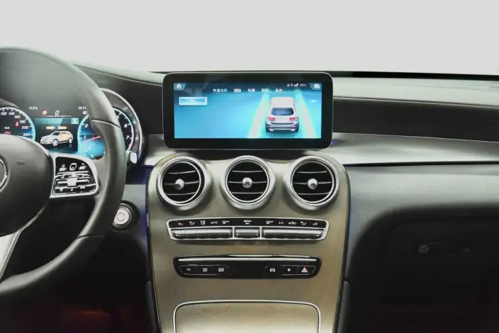 Mercedes-Benz GLC 2022 Model Facelift GLC 300 L 4MATIC Dynamic Model Collector Edition – фото 10